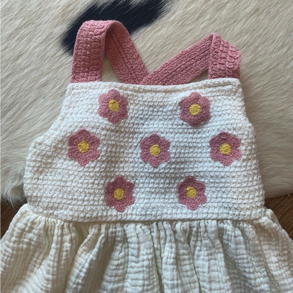 Kensie Girl Crochet floral bodice - Picture 2 of 7